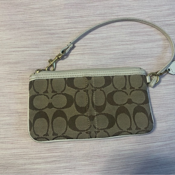 Coach wallet - Picture 1 of 2